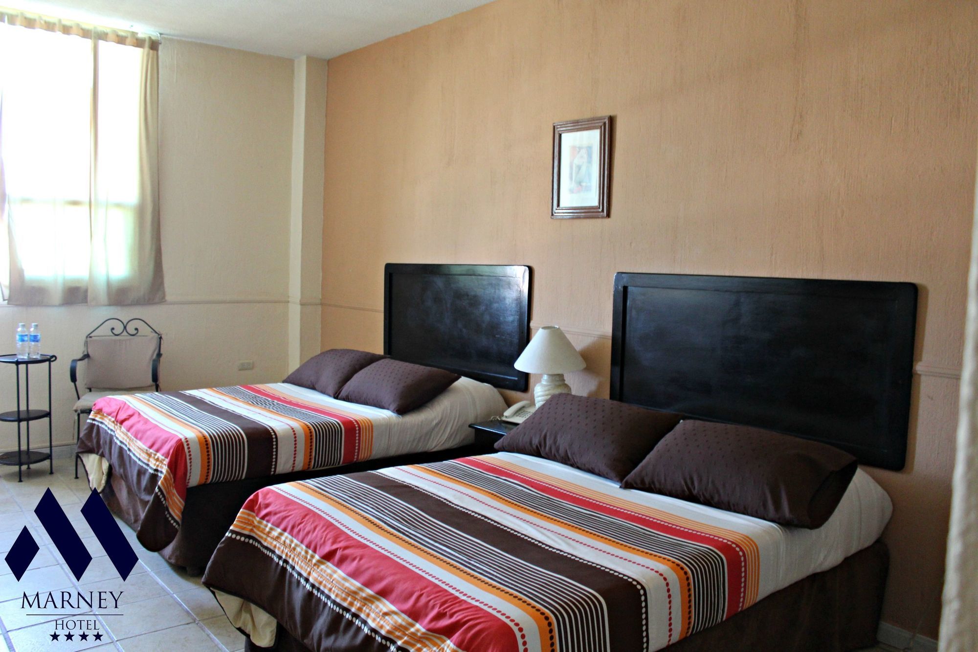 Hotel Marney Aguascalientes Ruang foto